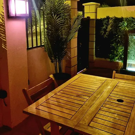 Le Quatorze Apartman Ménesplet