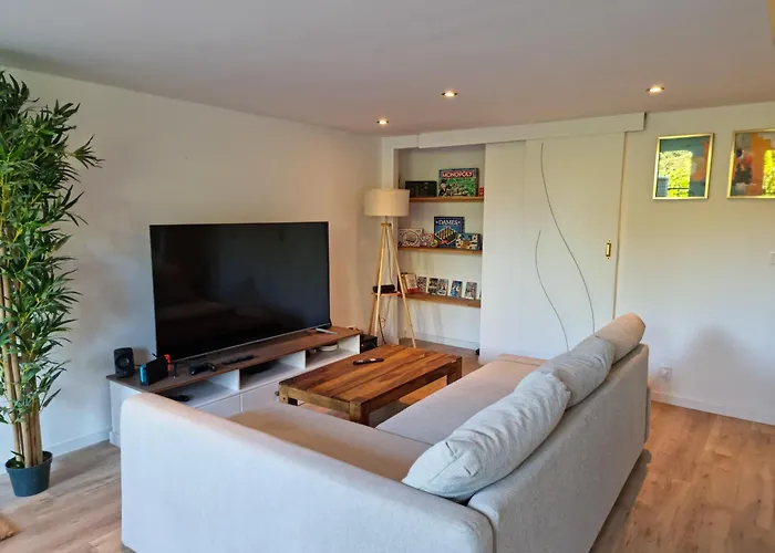 Le Quatorze * Ménesplet